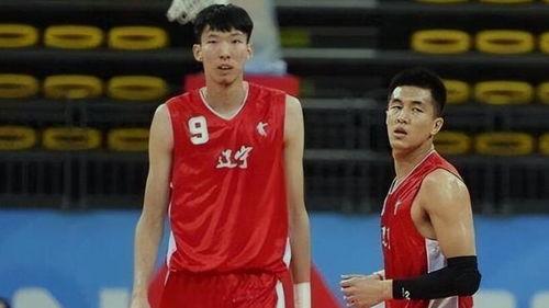 郭艾伦周琦最新爆料,揭秘篮球赛场背后的故事与真相 第1张 郭艾伦周琦最新爆料,揭秘篮球赛场背后的故事与真相 第1张